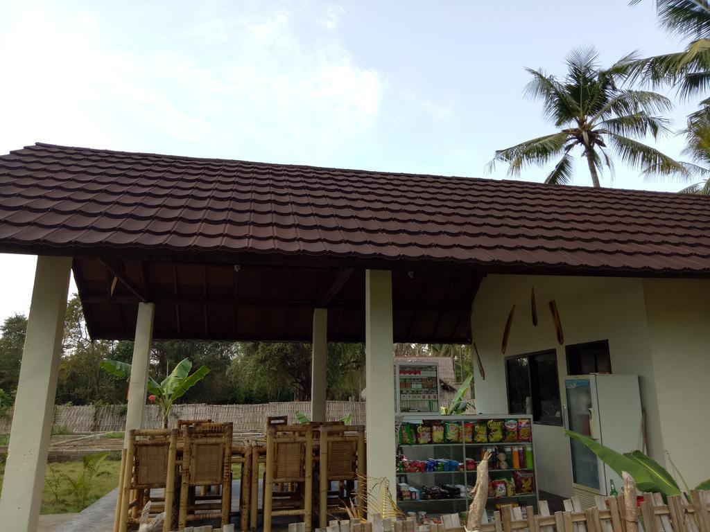 Rose Bungalow Hotel Pemenang Екстериор снимка