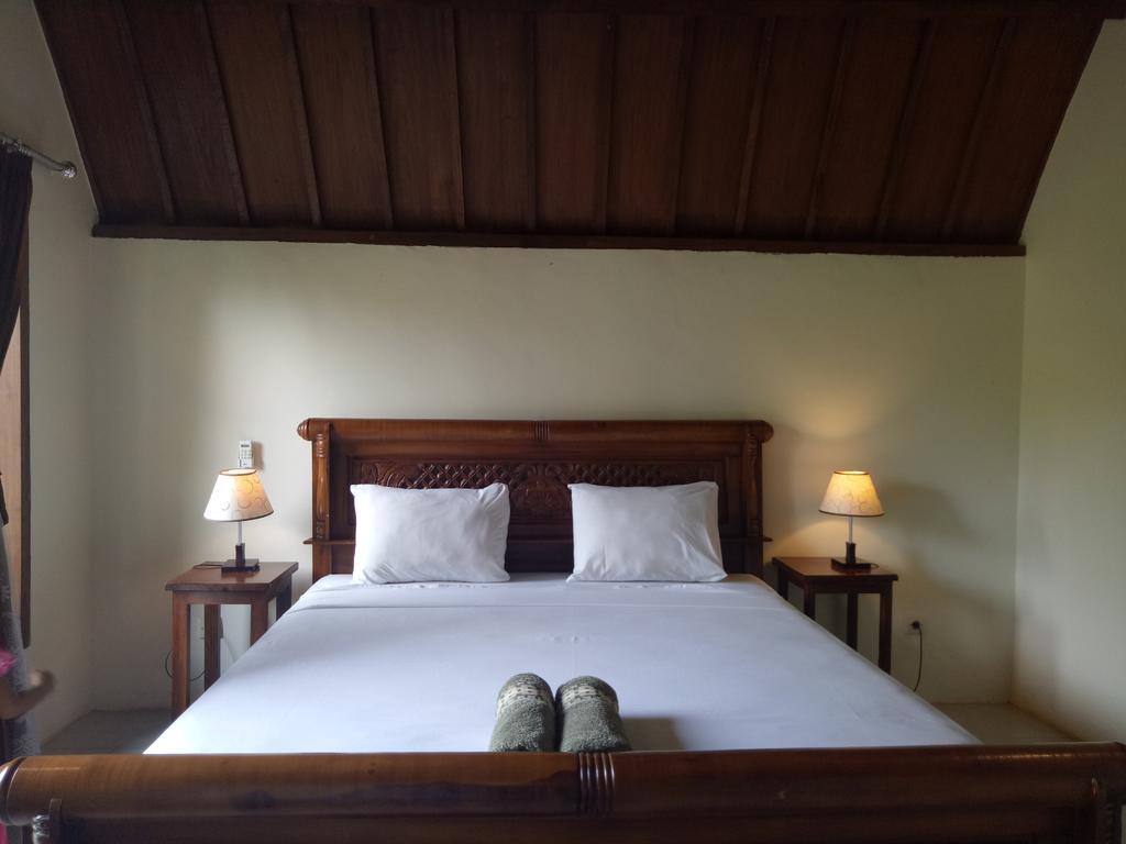 Rose Bungalow Hotel Pemenang Екстериор снимка