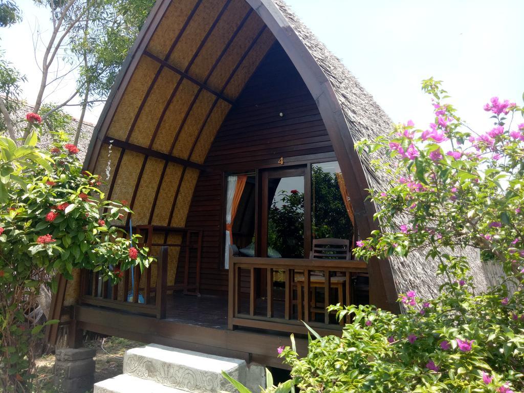 Rose Bungalow Hotel Pemenang Екстериор снимка
