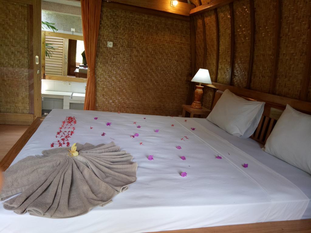 Rose Bungalow Hotel Pemenang Екстериор снимка