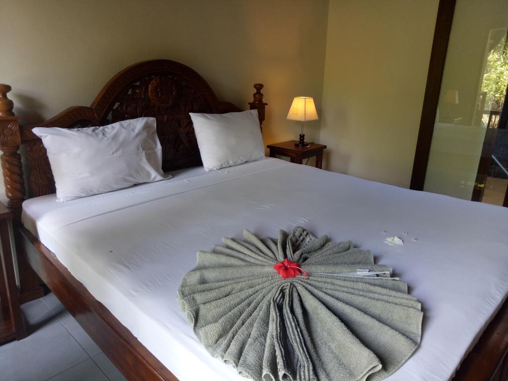 Rose Bungalow Hotel Pemenang Екстериор снимка